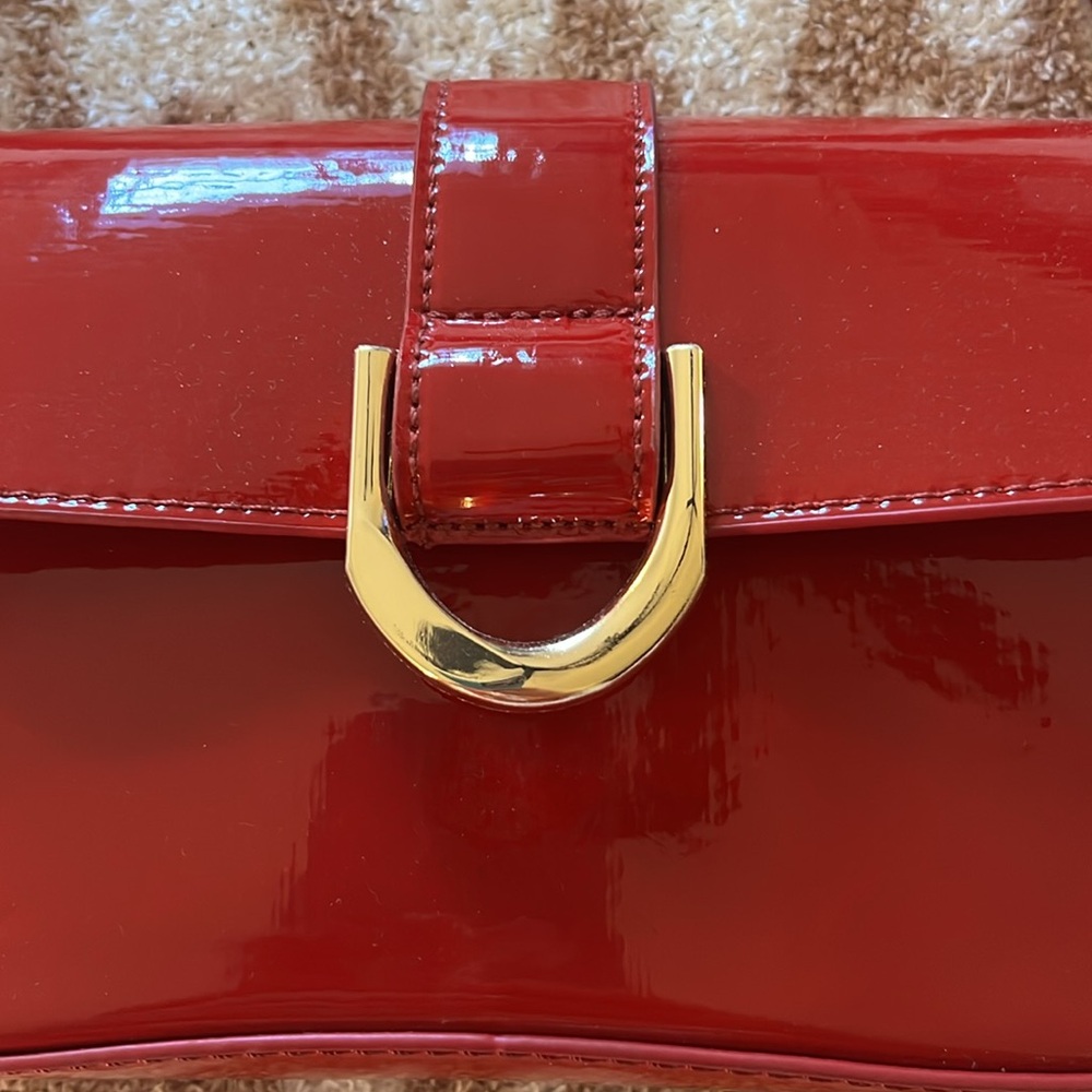 90s Faux Patent Leather Red Shoulder Bag - Picture 4 of 6